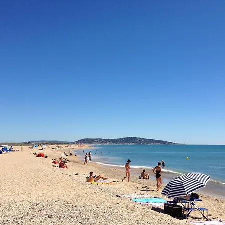 Lumineux Avec Cabine, Parking Prive, Pres De La - Fr-1-338-590 דירה Sète