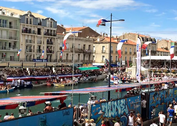 公寓 Lumineux Avec Cabine, Parking Prive, Pres De La - Fr-1-338-590